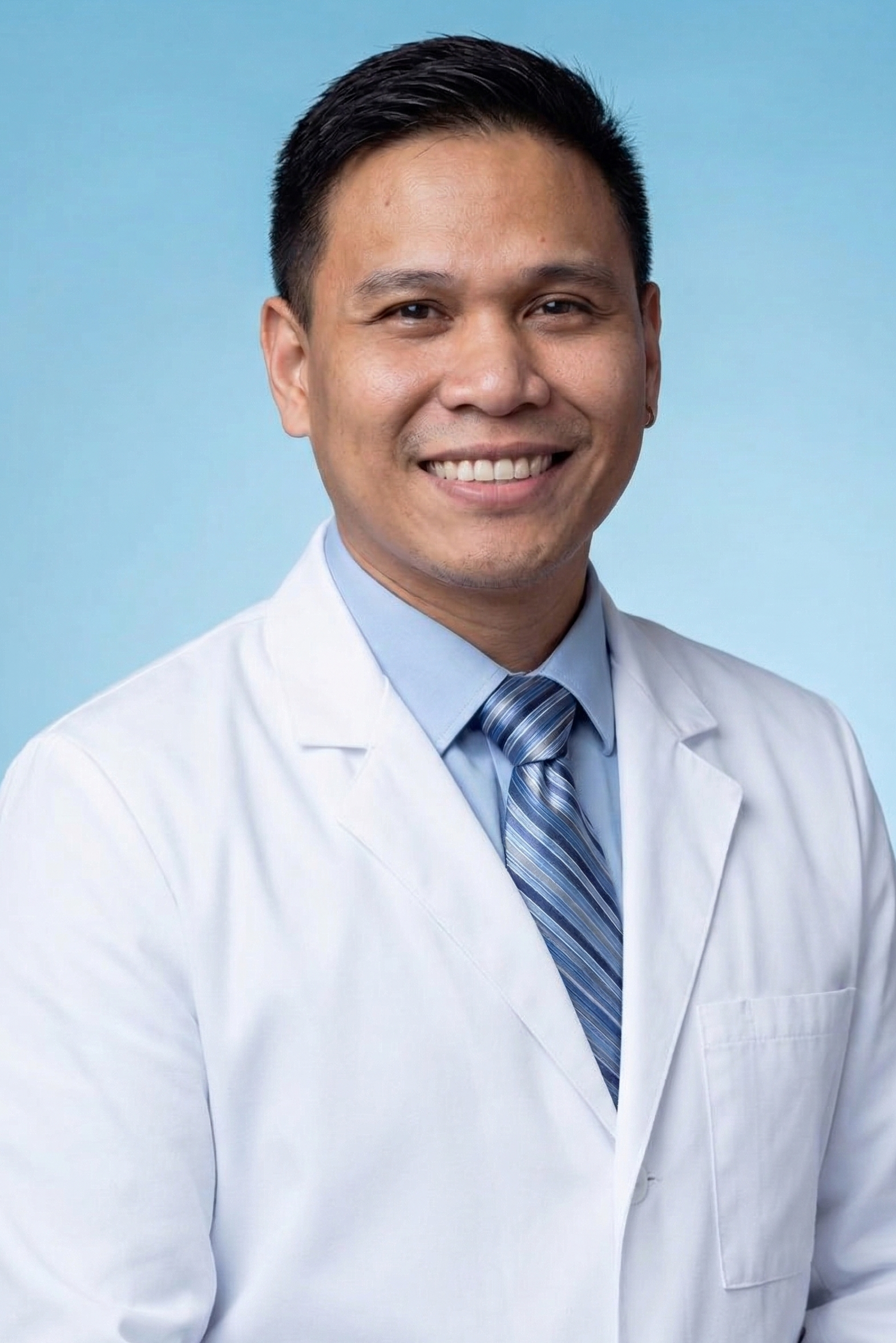  Ian Fernandez, NP-C